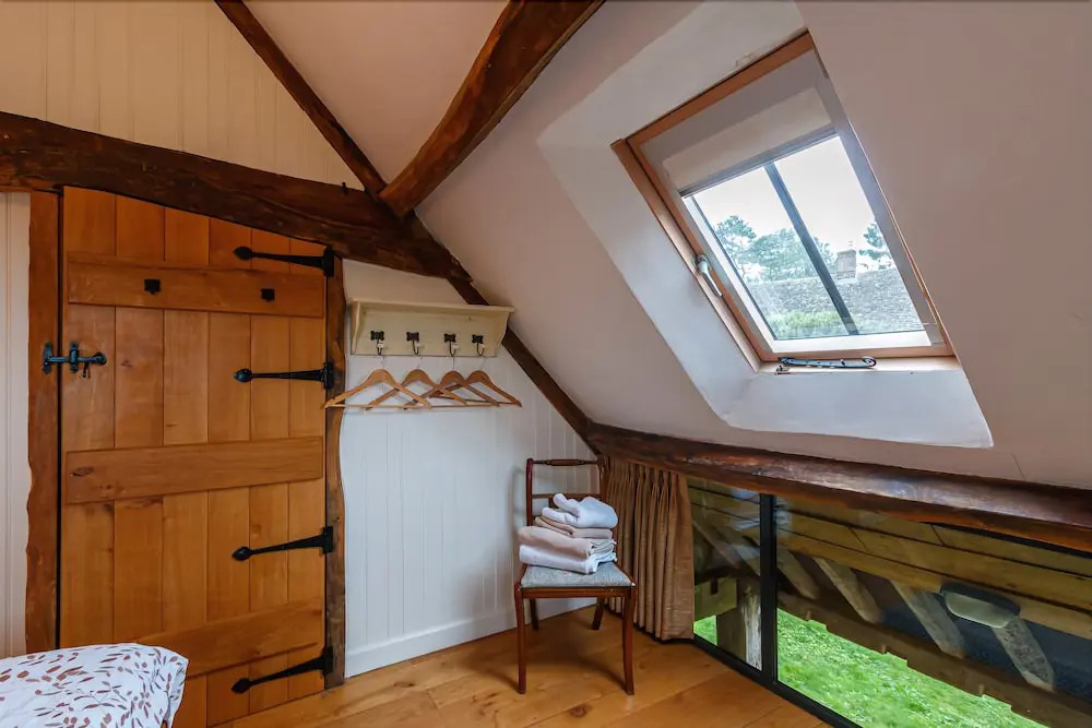 Tinkley Cottage