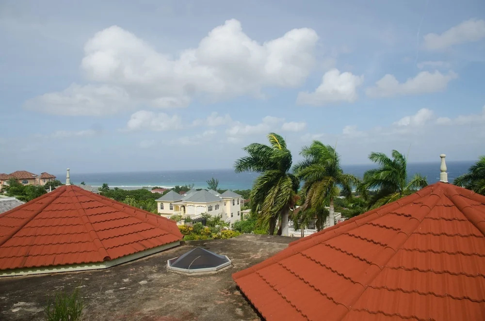 Ocean Crest Villa