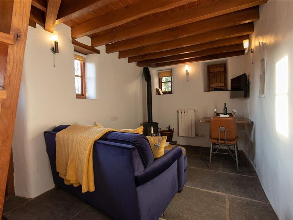Dovecot Cottage