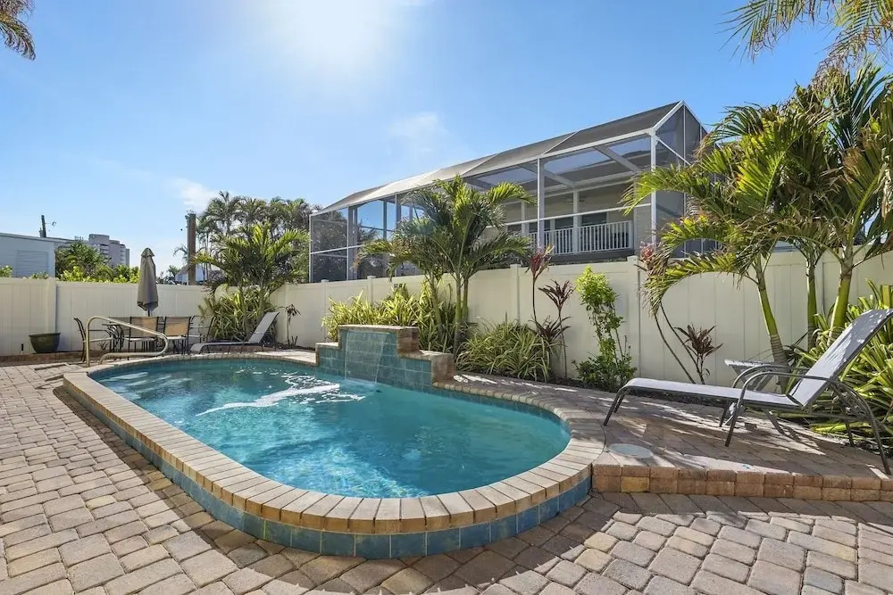 241 Oasis Pearl: 3br Pool Home! 3 Bedroom Home