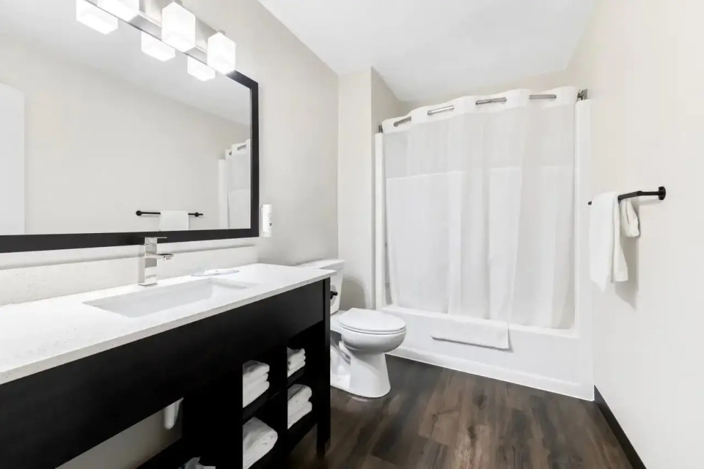 Quality Inn & Suites Munising