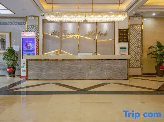 Yilong Hotel