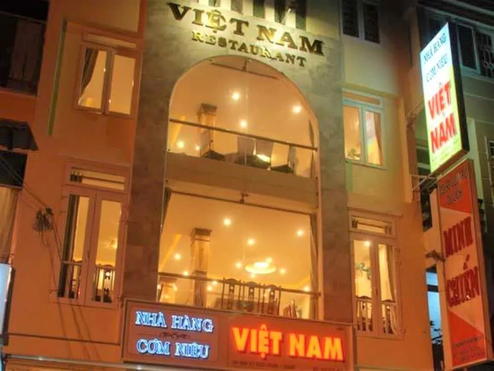 Vietnam Hotel Dalat