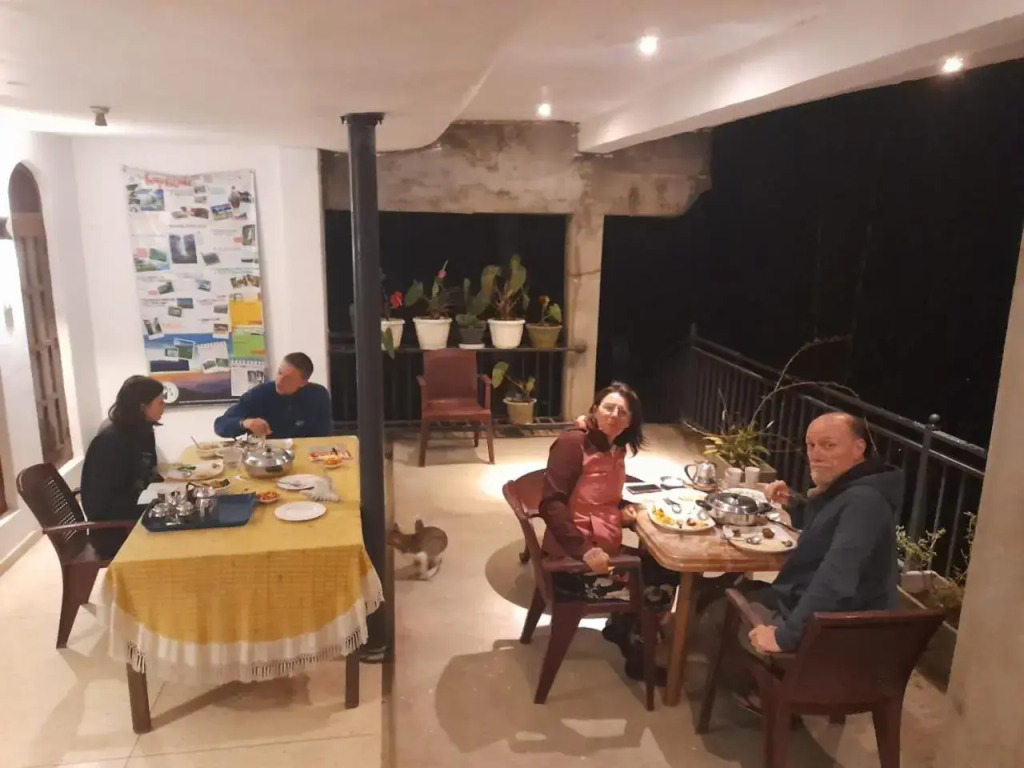 Farah Guest Inn