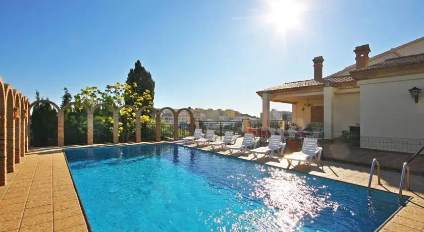 Villa Perles