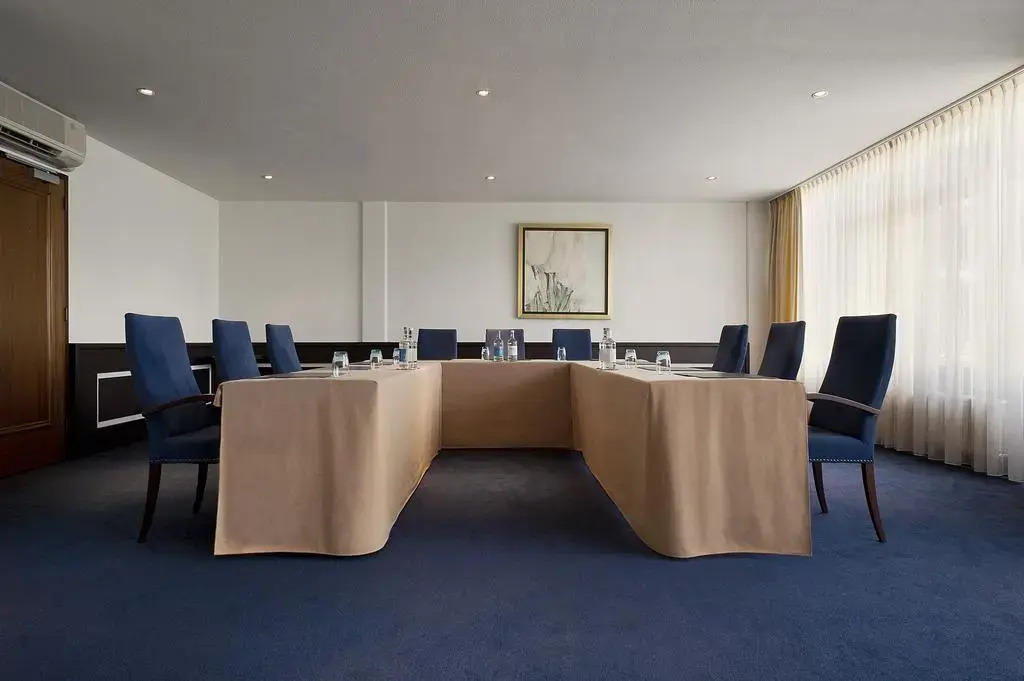 Hampshire Hotel - Newport Huizen