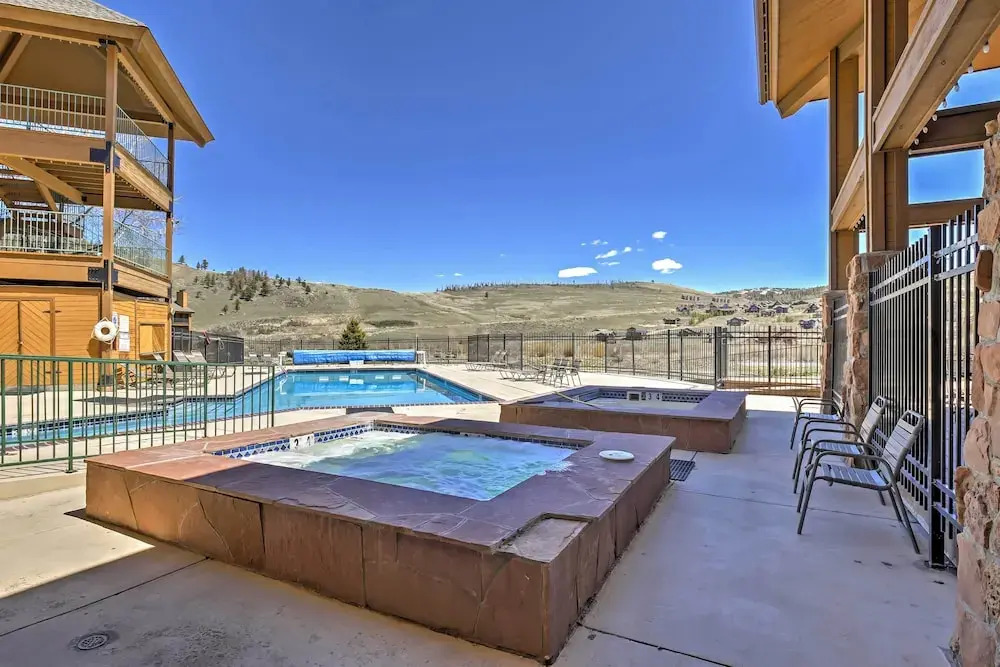 The Inn at Silver Creek Resort Retreat w/ Balcony!