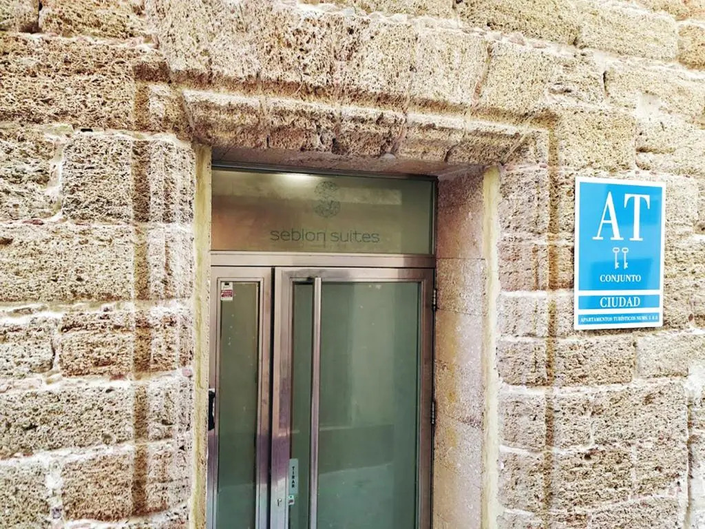 GADEIRAS SUITES - Apartamentos Turísticos de 2 llaves