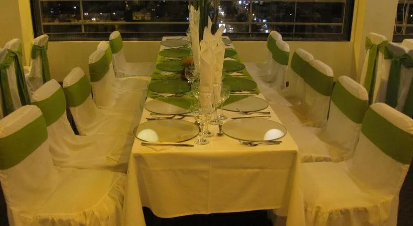 Hotel Zeus