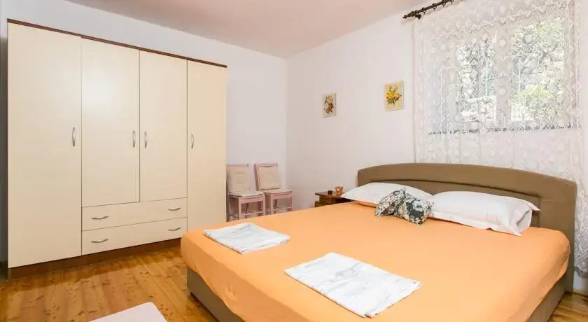 Apartment Akvarel