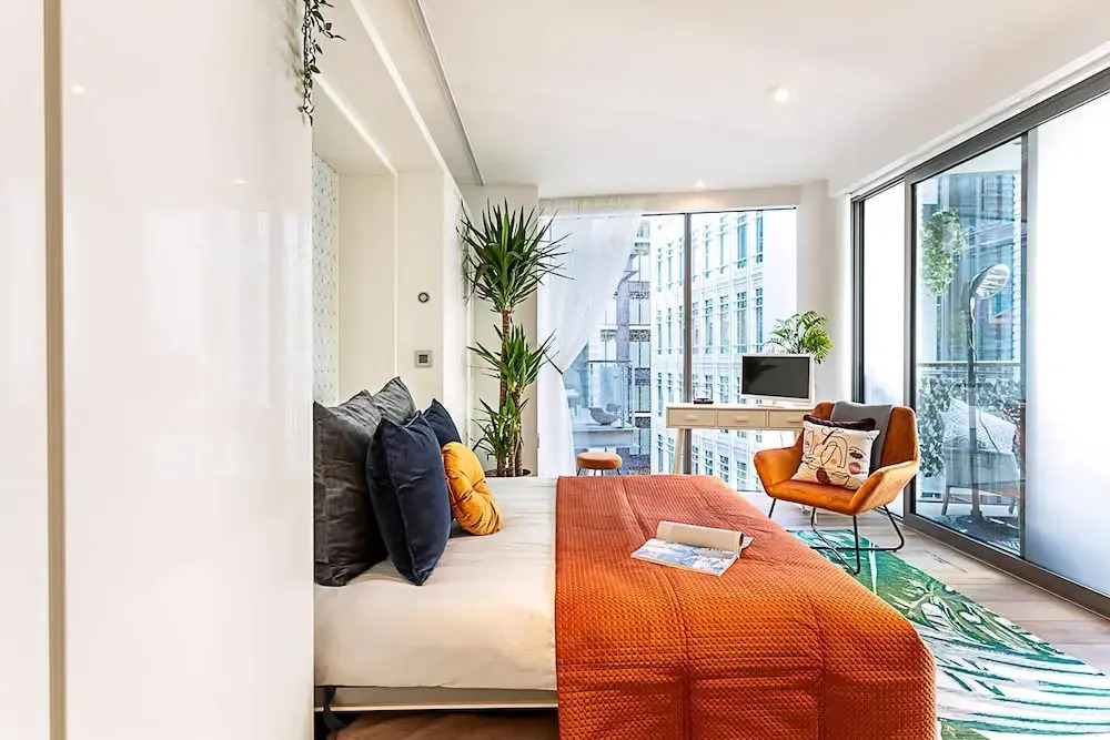 Idyllic Covent Garden Flat