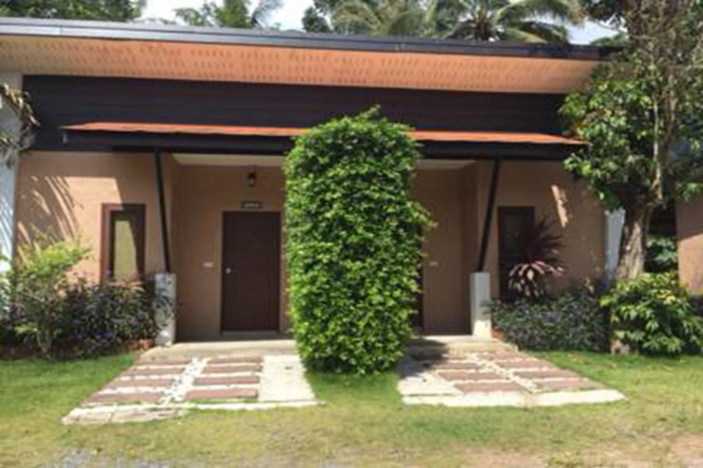 Baan Suan Rim Klong Resort