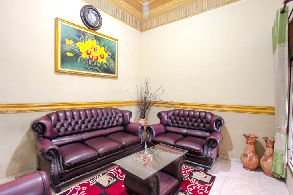 OYO 1689 Sumber Urip Family Homestay Syariah