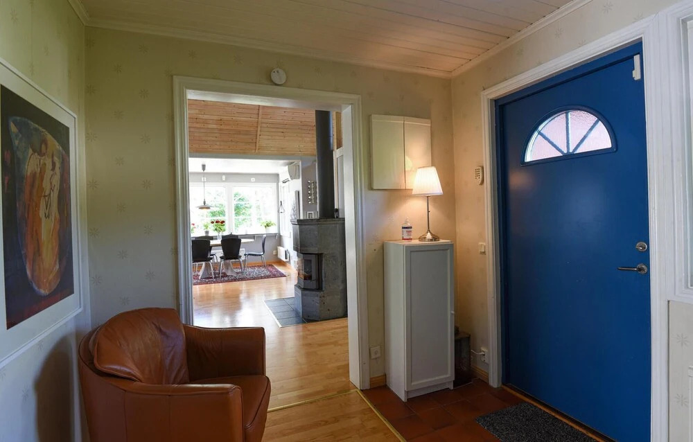 Amazing Home in Uddevalla With 6 Bedrooms, Sauna and Wifi