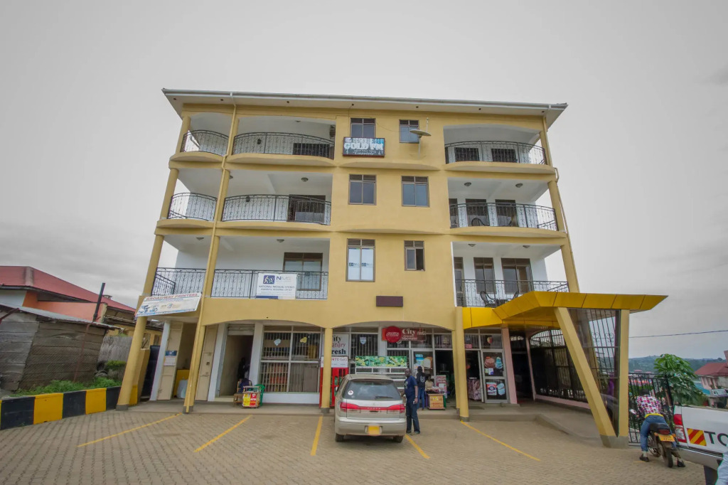 Reinah Tourist Hotel