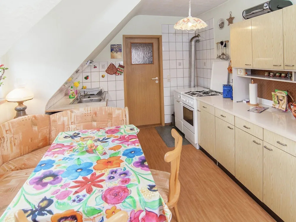 Quaint Apartment in Zella-mehlis With Garden