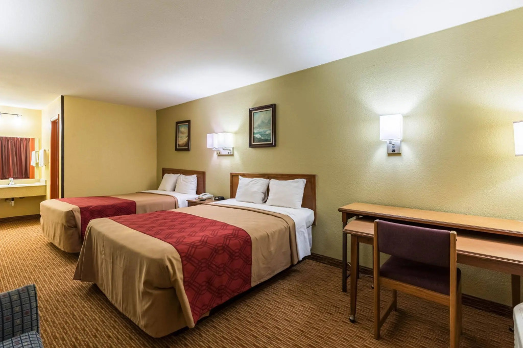 Rodeway Inn