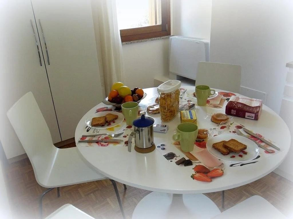 B&B Q3 Home