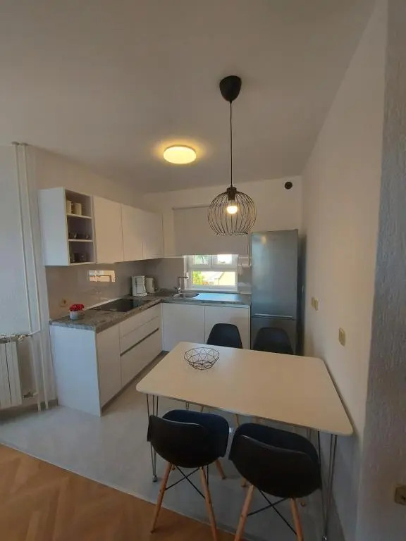 Apartments Fugosic