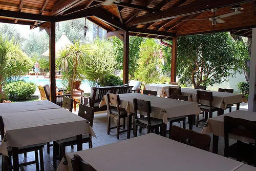 Olive Garden Apart Hotel