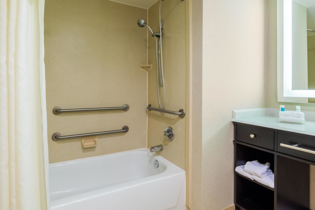 Larkspur Landing Extended Stay Suites St Louis Riverport