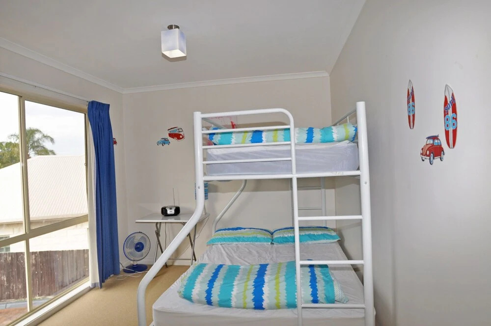 The Esplanade 4 - Free Wifi & Foxtel Included