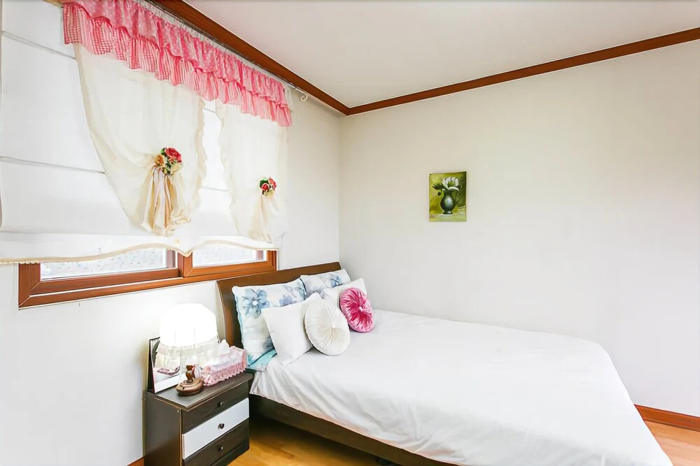 Seosan Sayblue Pension
