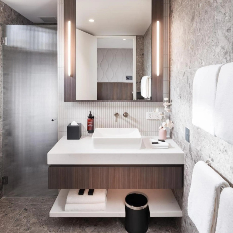 Majestic M Suites