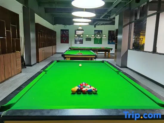 Huangting Hotel