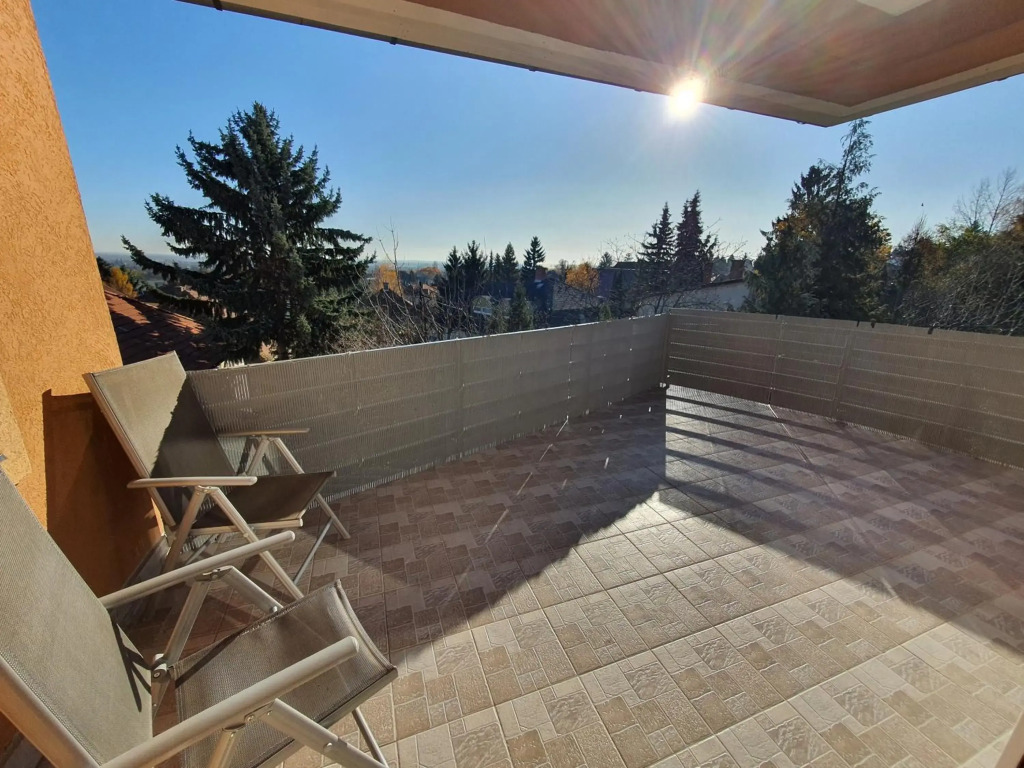 Adel Apartman