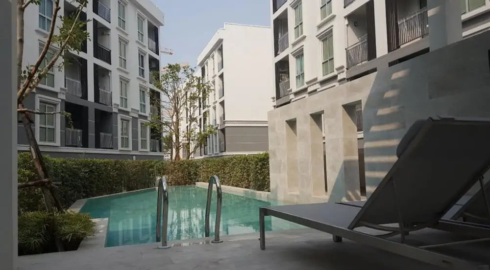 Plum Condo Don Muang Airport Transfer