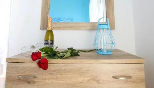 Yiannis Studios