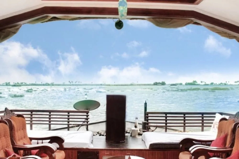 GuestHouser 3 BHK Houseboat 9f4e
