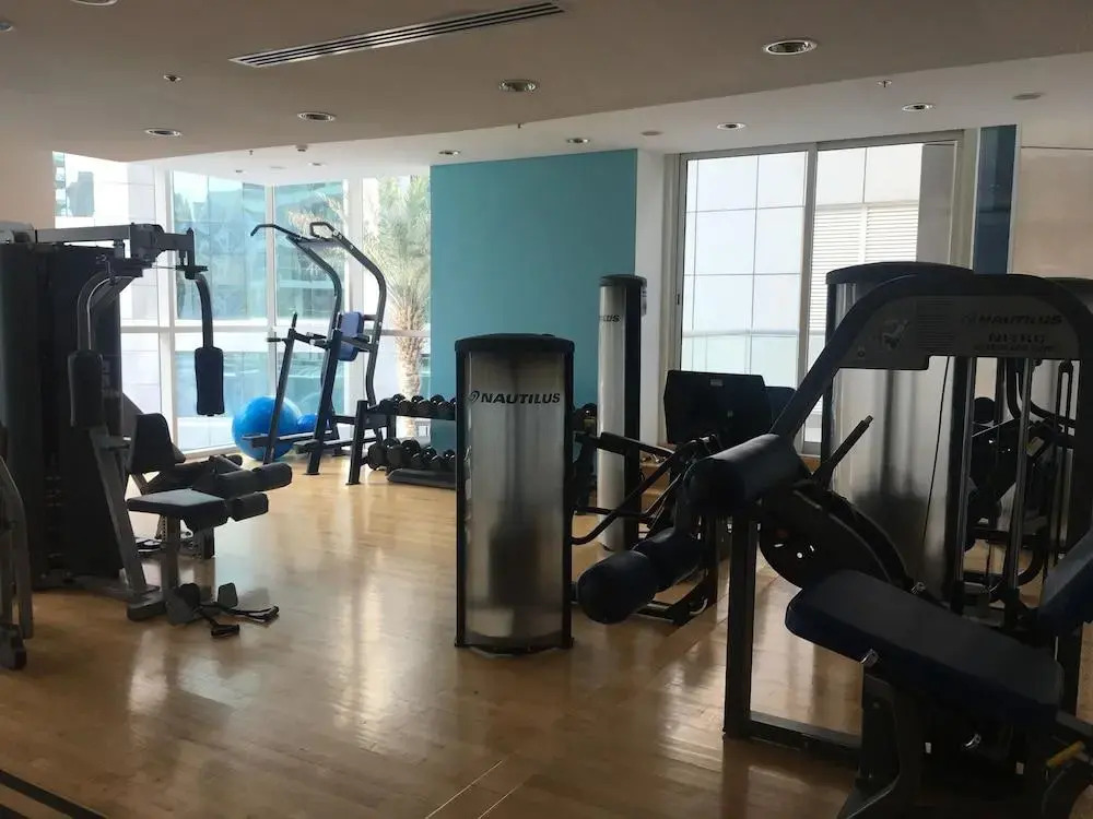 B027 - Spacious 1BR in Botanica Tower