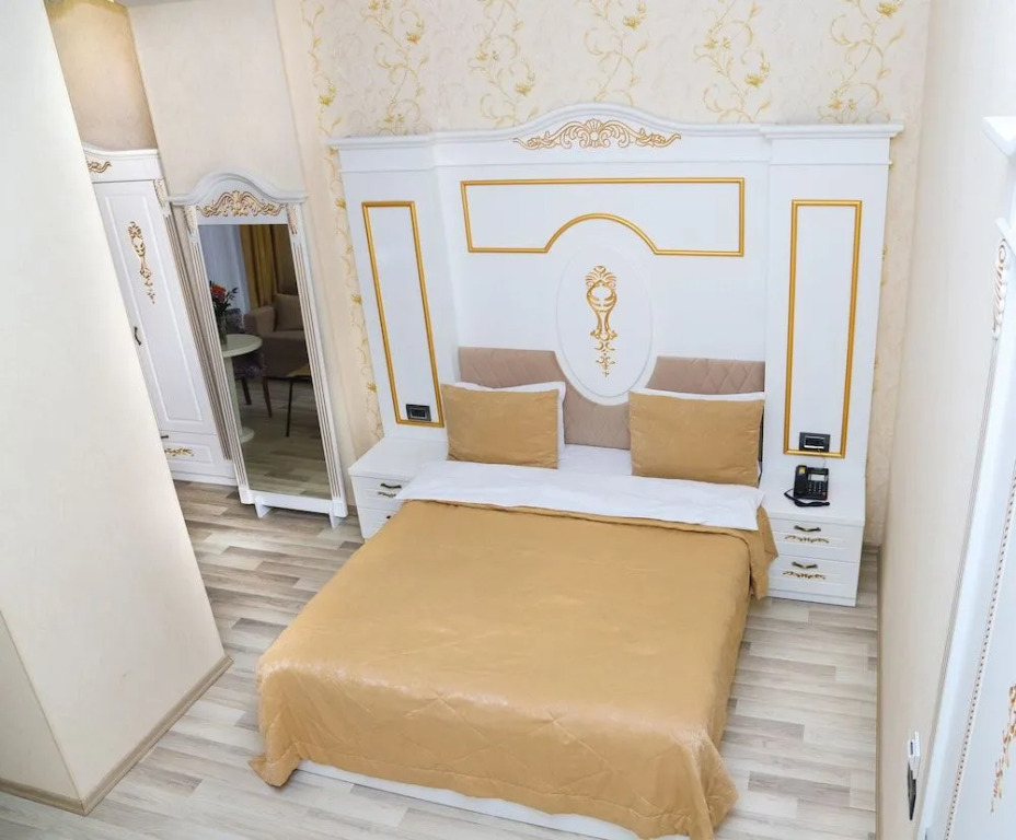 Empire Hotel Baku