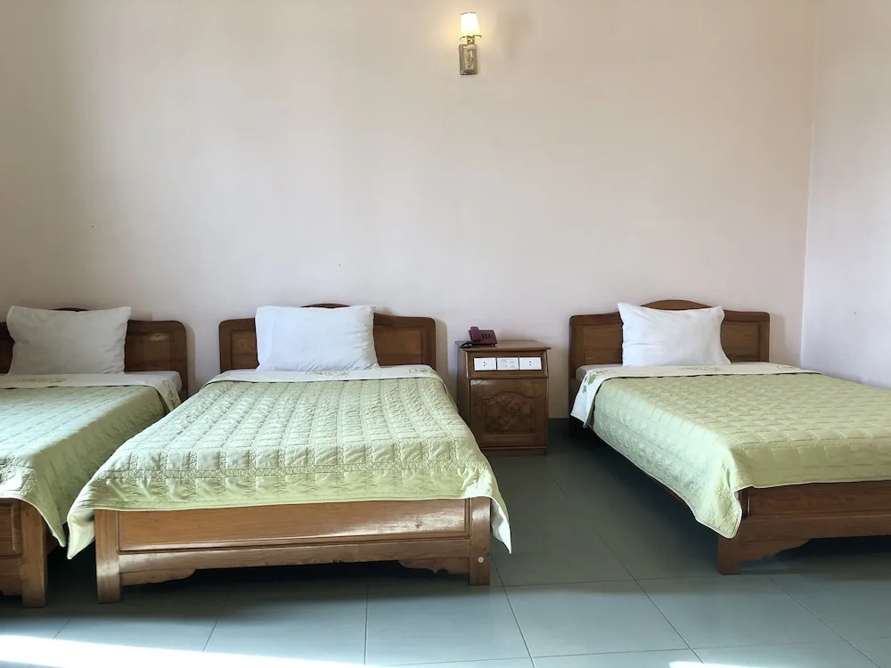 Thong Nhat 2 Hotel