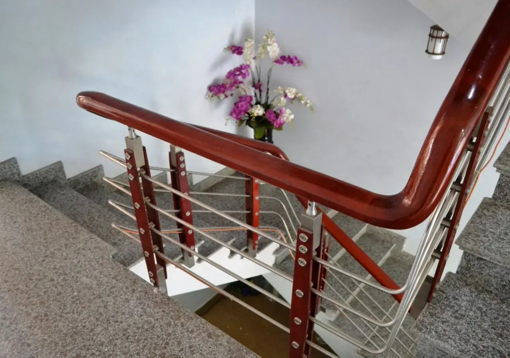 Thuong Thai Hotel
