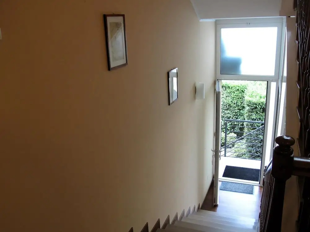 B&B Elio's Place