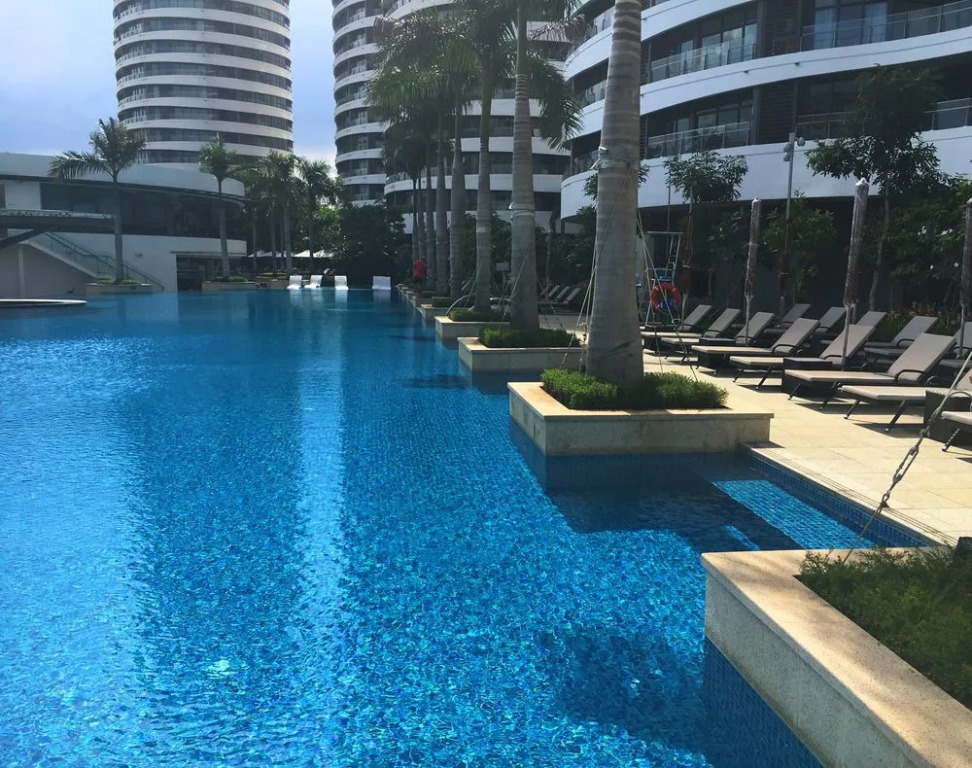 Saigon City View Apartment & Pool