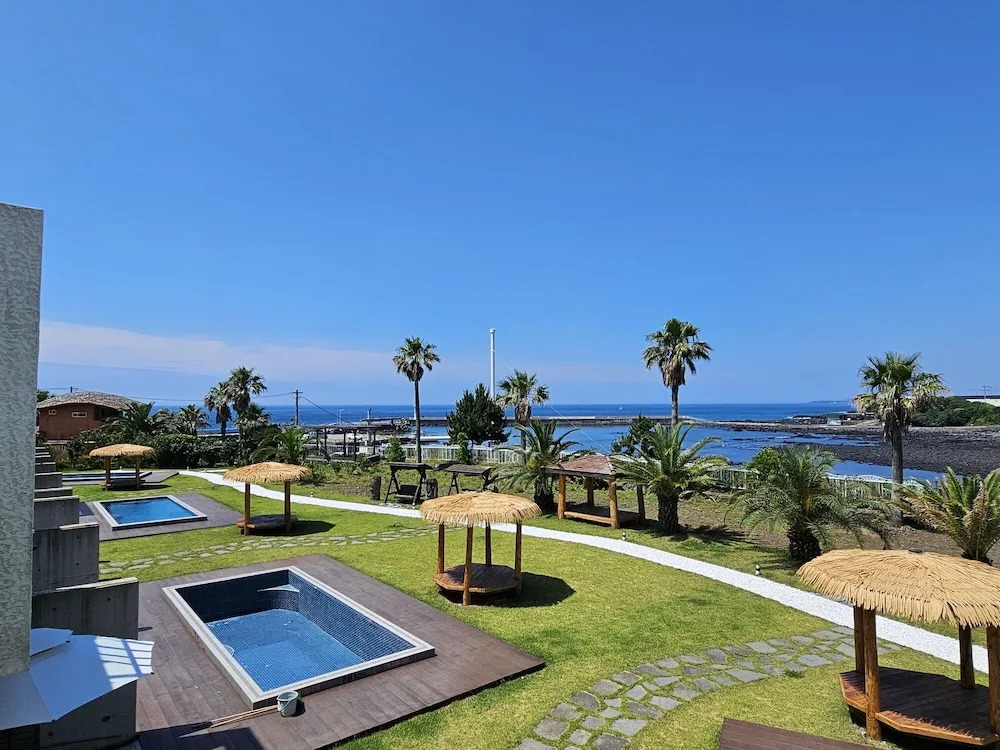 Jeju Badayeon Villa