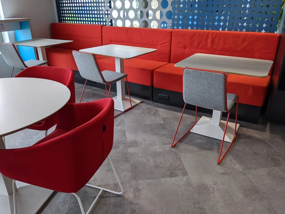 Holiday Inn Express Paris - Velizy by IHG