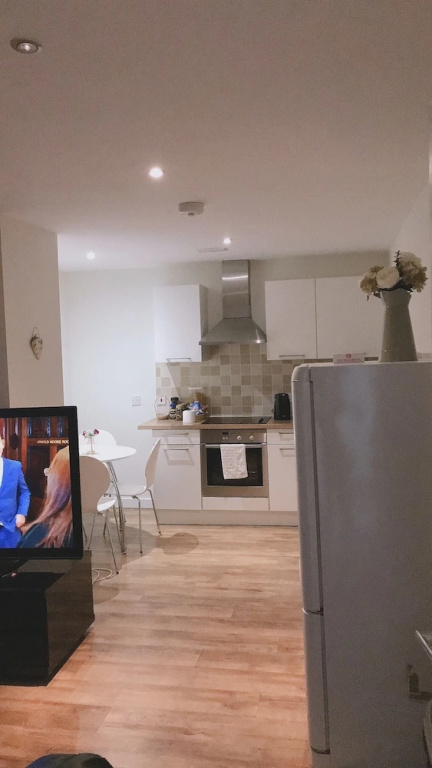 Heart Of Aberdeen City Centre 3 Bedrooms Apartment