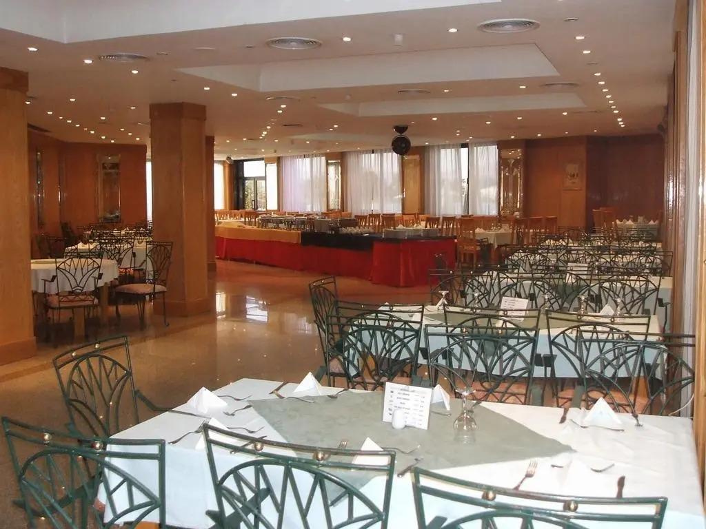 Lotus Luxor Hotel