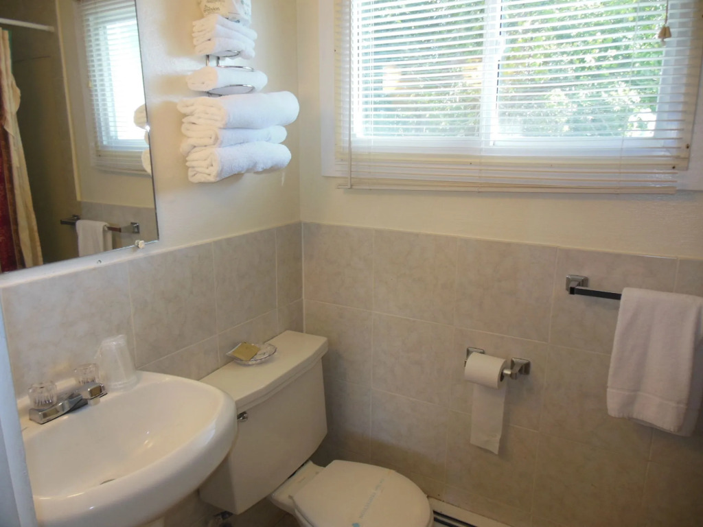 Sand Dollar Inn
