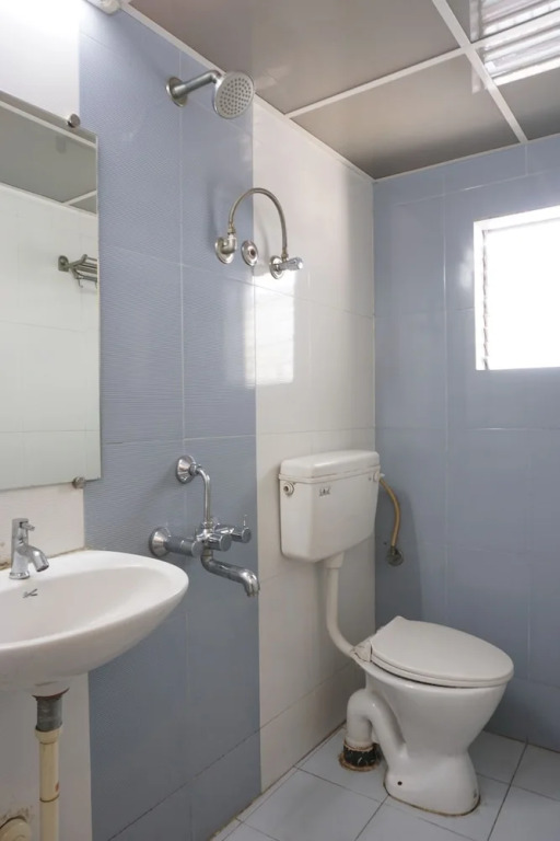 Hotel Pavitra