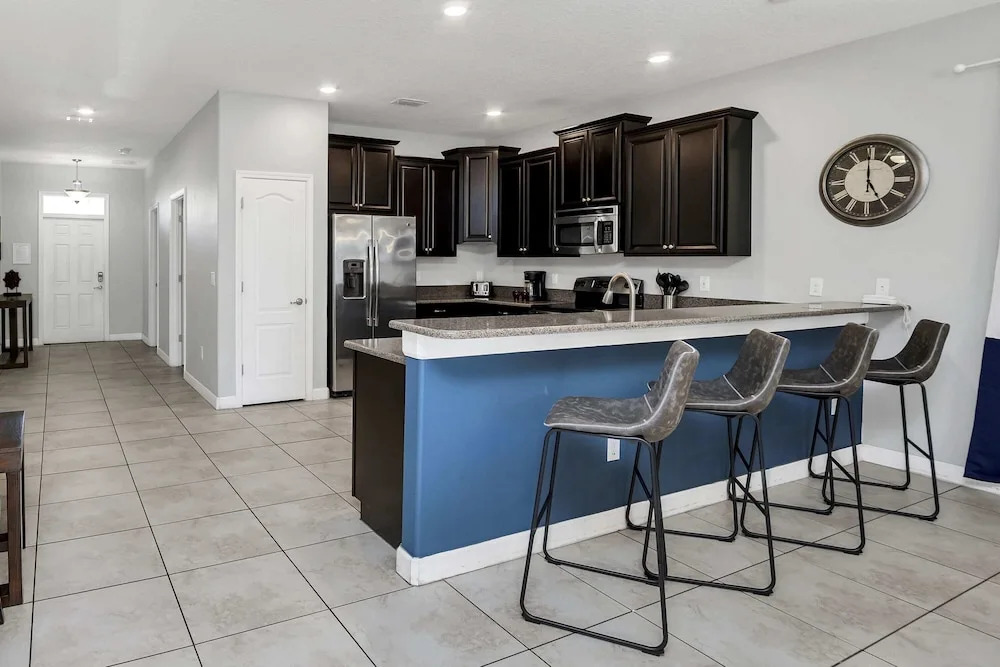 Grand, Luxurious Home, Toy Story Room and Big Pool Area #9cg476