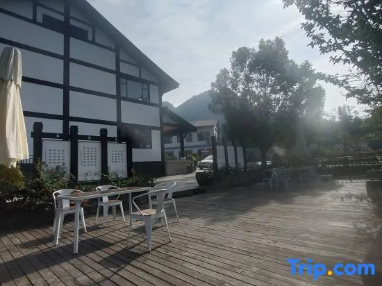 Tiantai Pinyuan Homestay