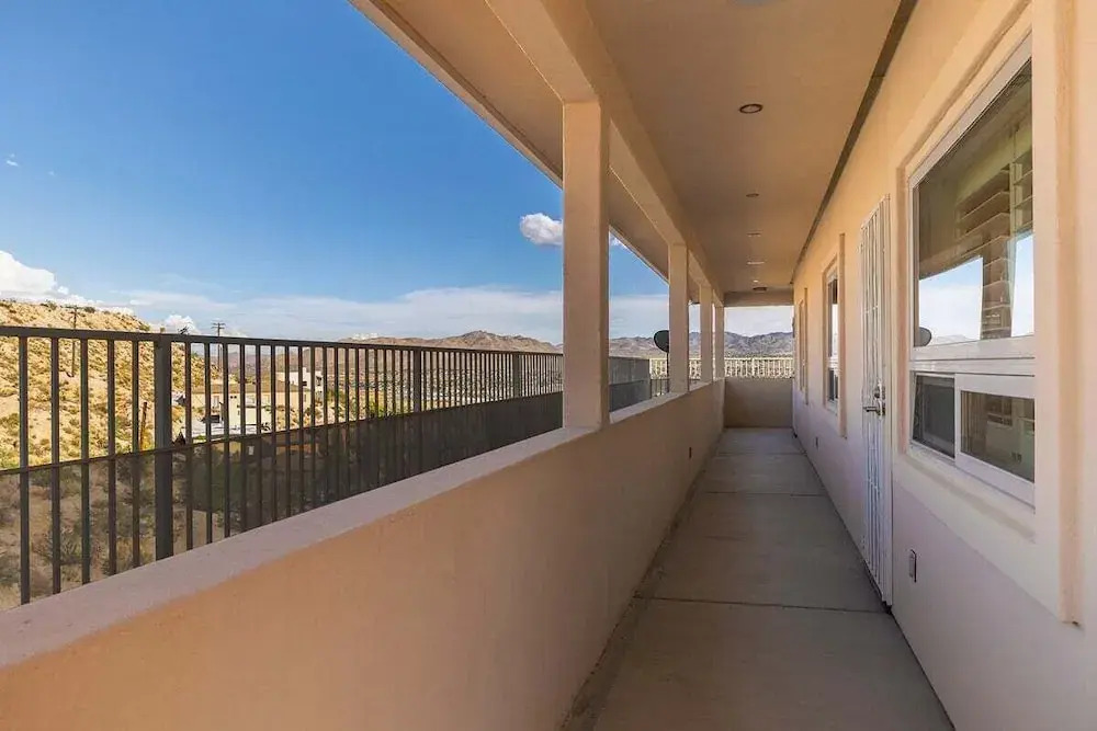 Hilltop Haven Near Joshua Tree National Park