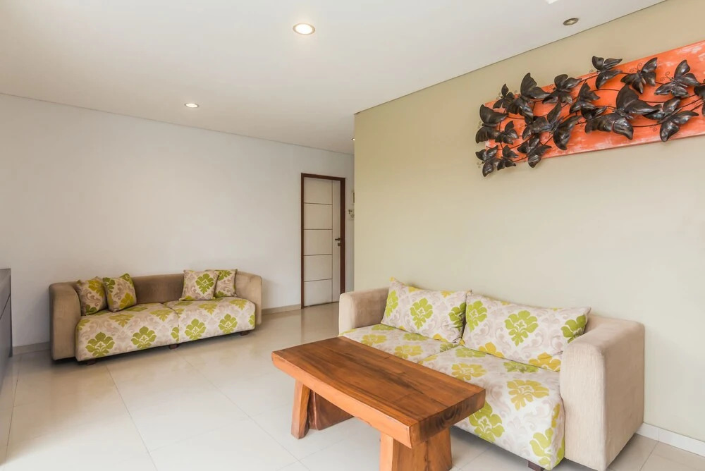 ZEN Rooms Seminyak Mertanadi