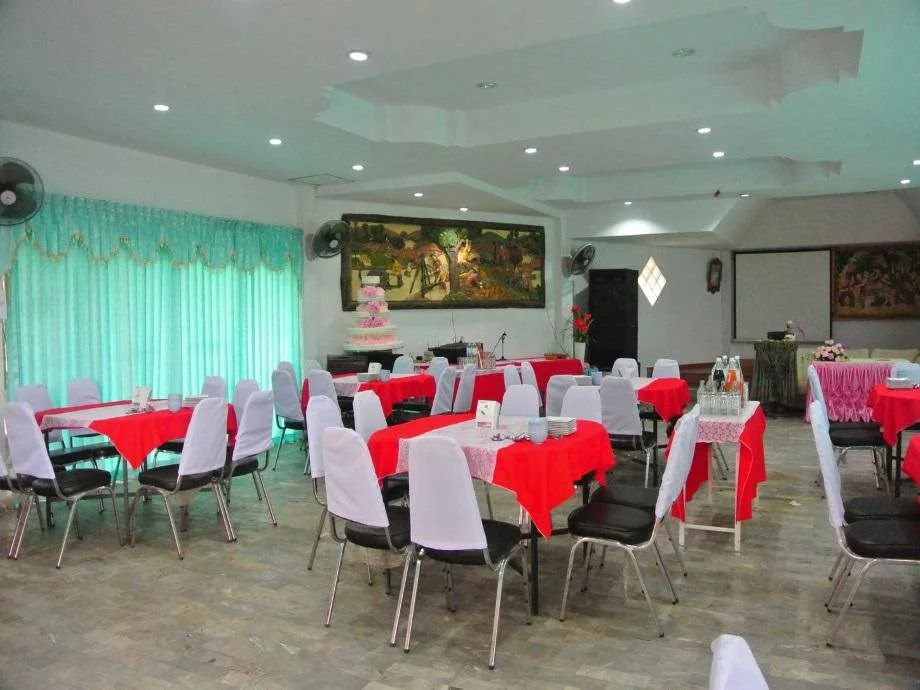Baansuan Restaurant and Resort(บ้านสวน เรสเทอรองต์ แอนด์ รีสอร์ต)